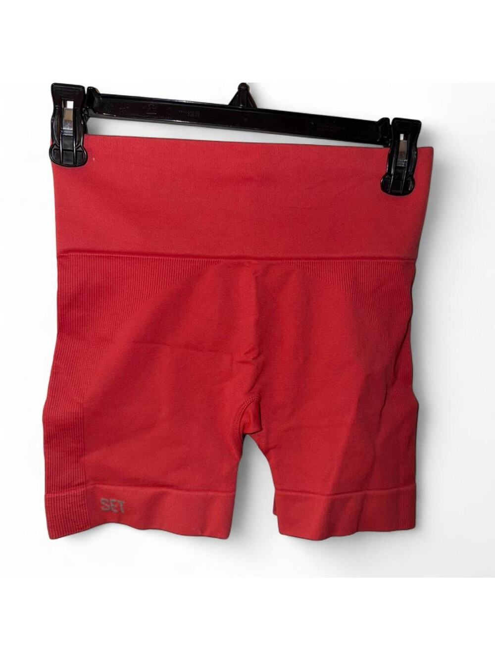 set active sculptflex shorts size small